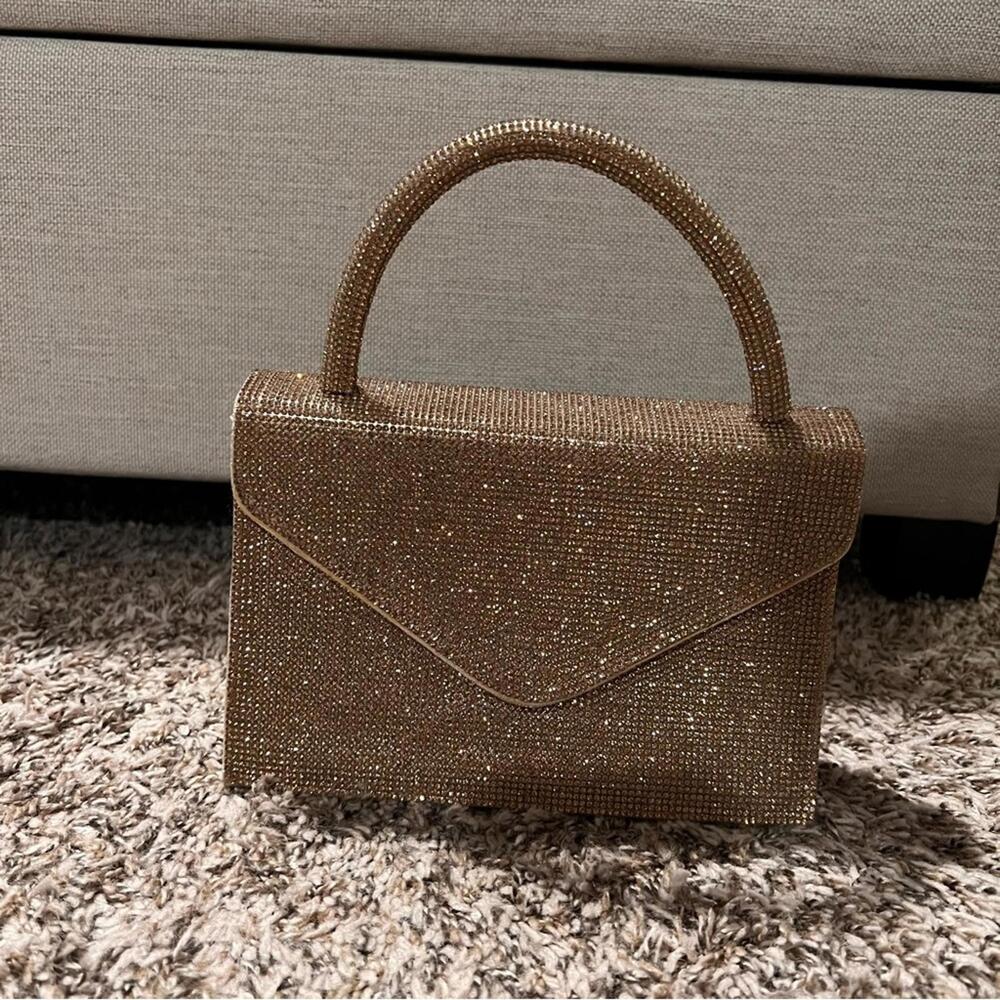 Elegant Gold Women's Handbag - Picture 1 of 3